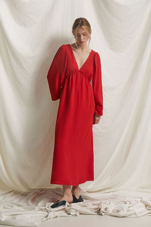 Сукня максі з відкритою спиною червона