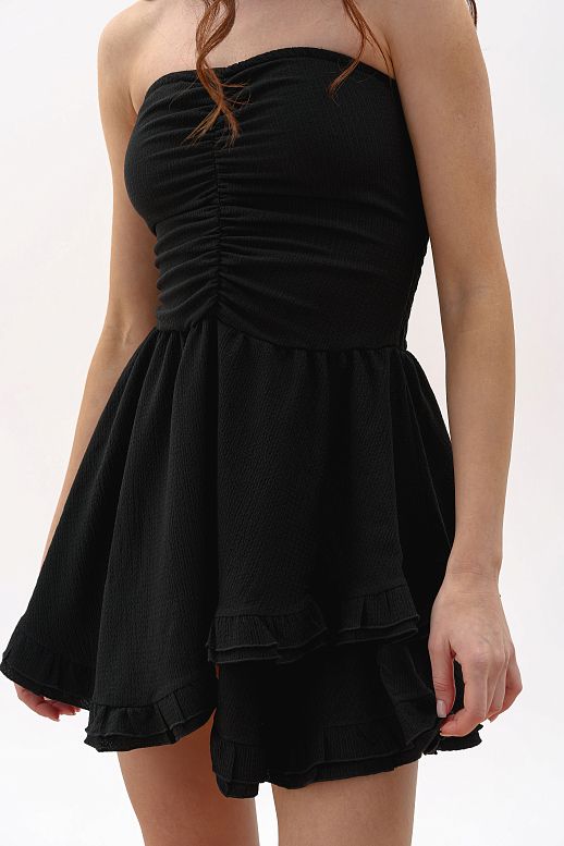 Dress with bare shoulders black