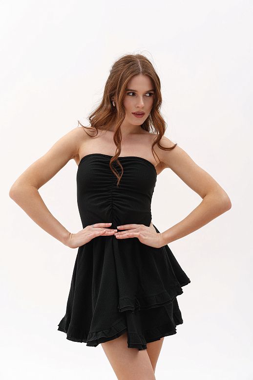 Dress with bare shoulders black